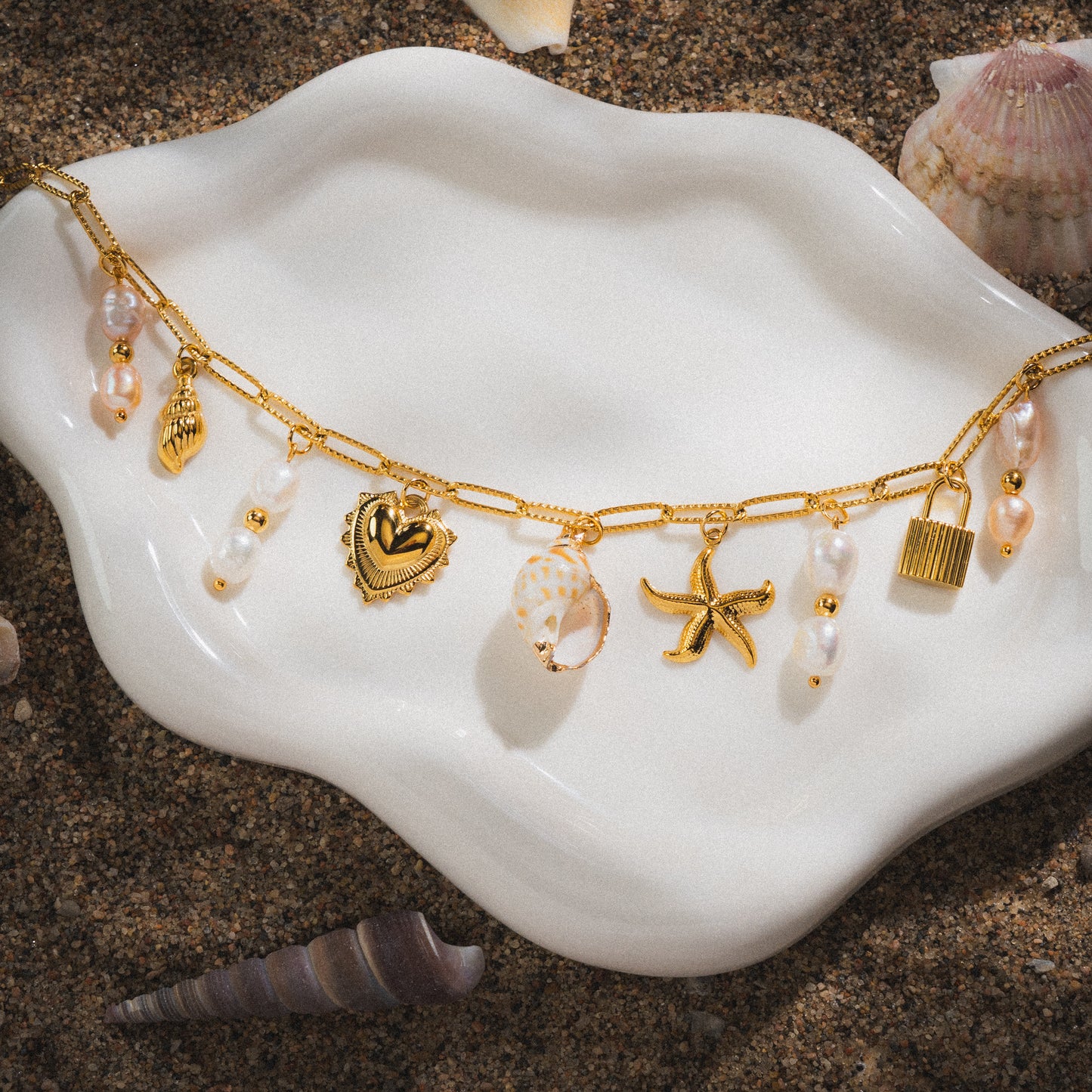 Hot Afternoon Charm Necklace