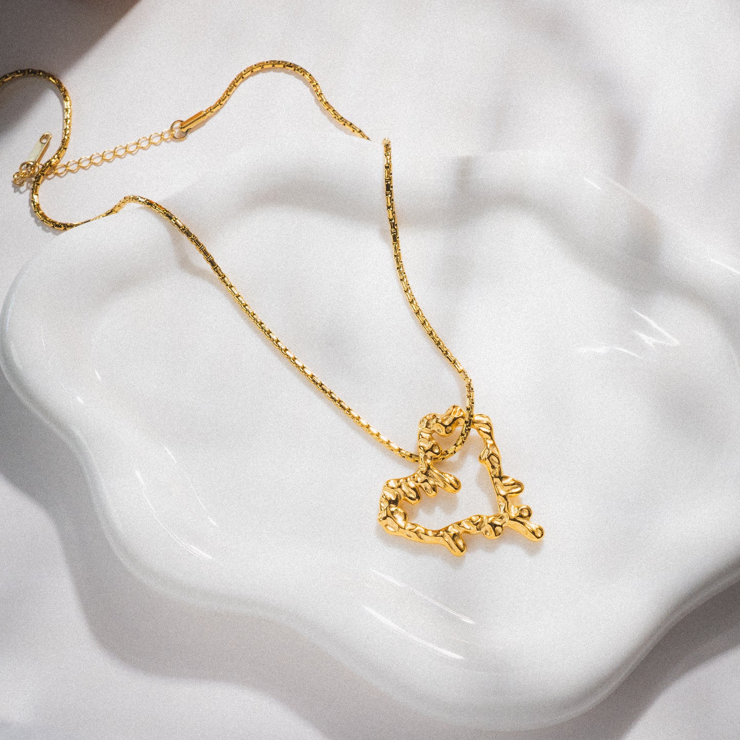 Gold Drip Heart Necklace