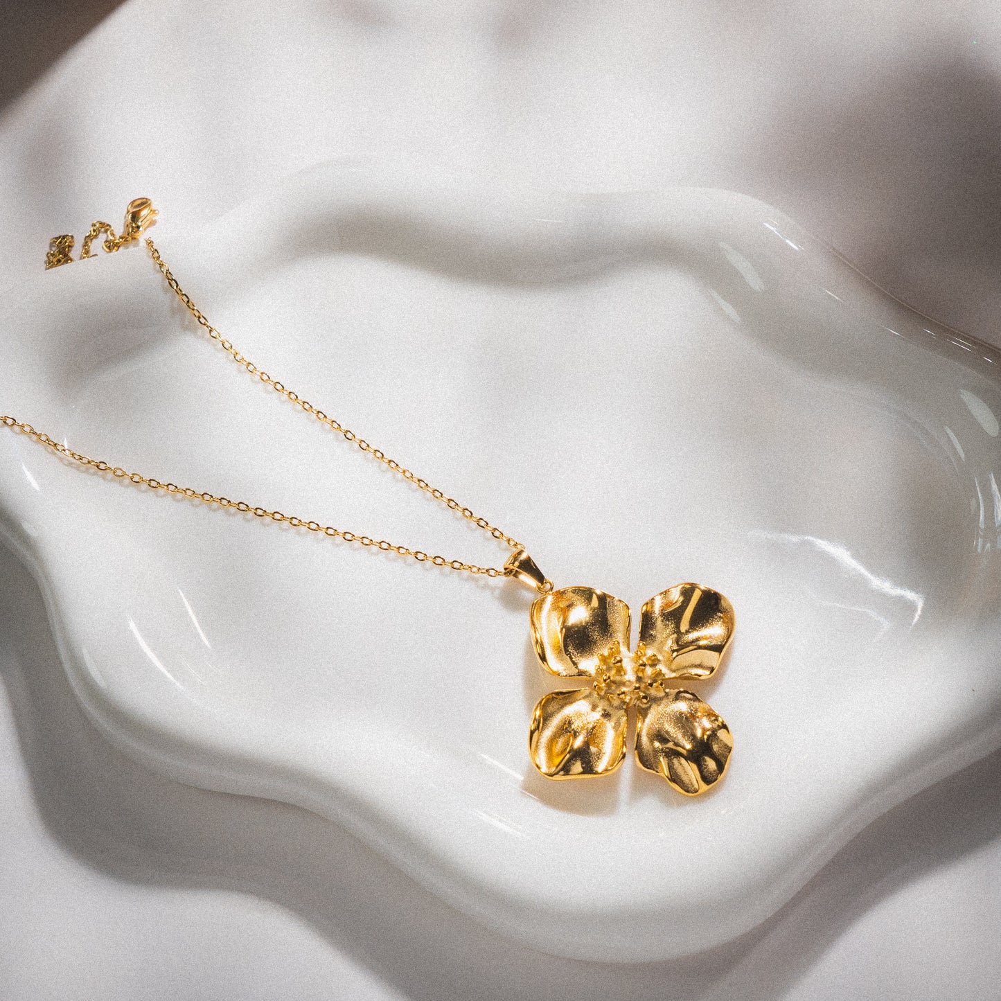 Gold Flower Necklace